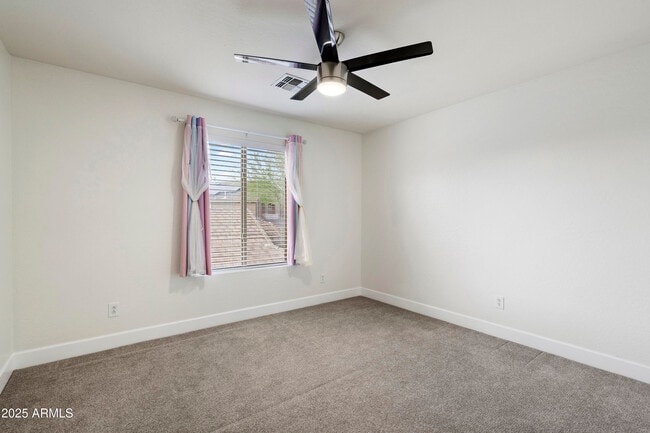 Building Photo - 42130 N 44th Dr
