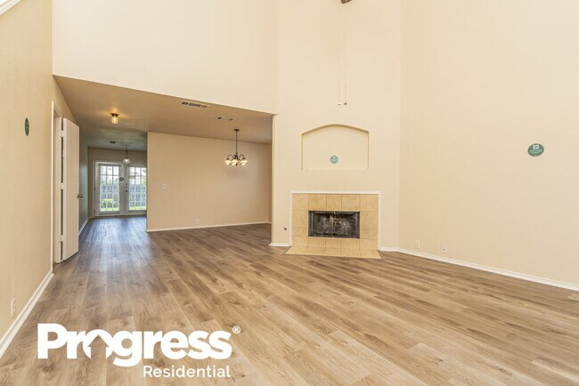 Building Photo - 2304 Eagle Mountain Dr