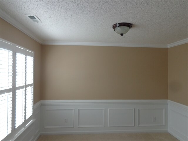Building Photo - 4015 Shadow Pines Cir