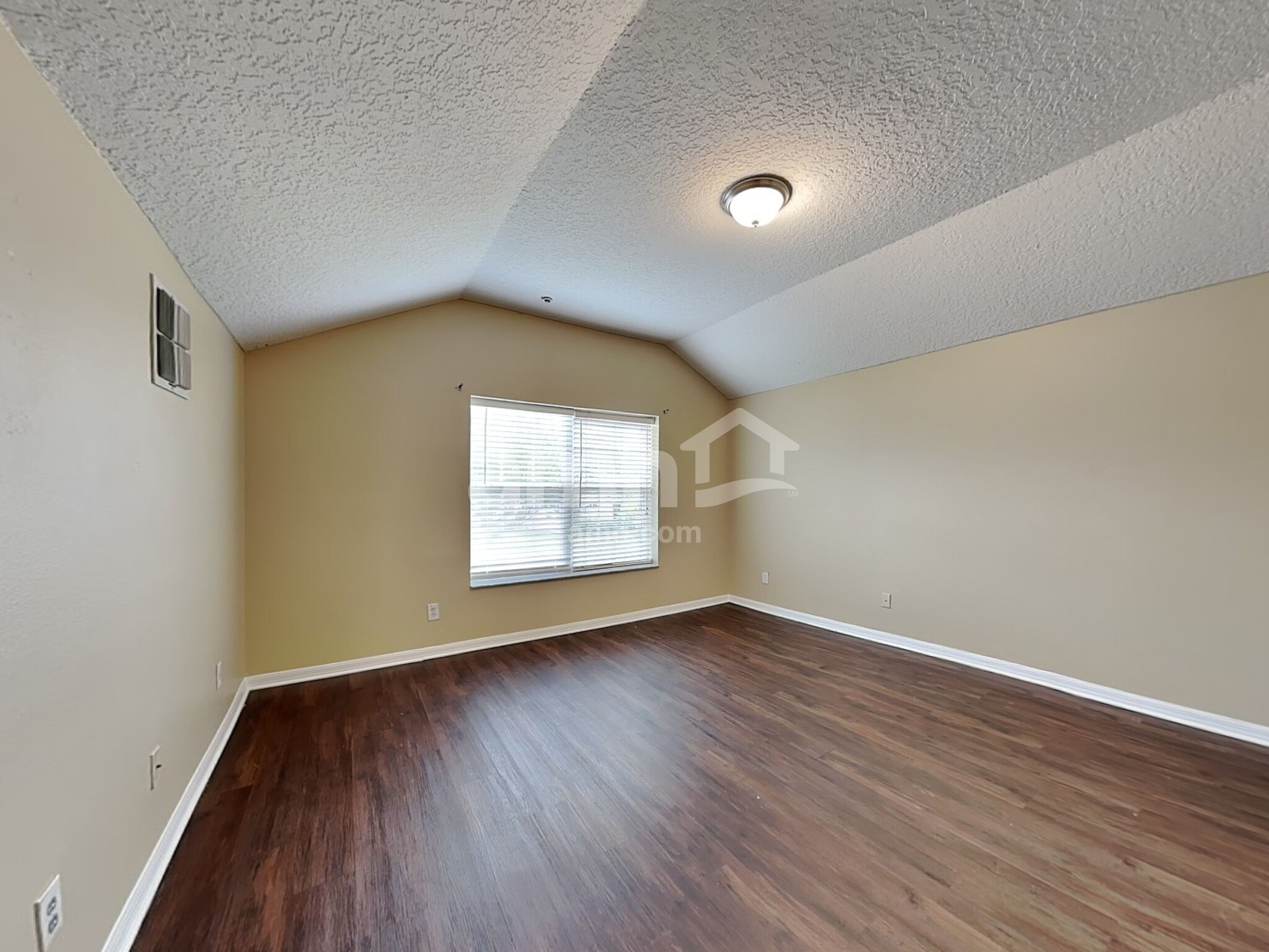 Building Photo - 9705 Bennington Chase Dr