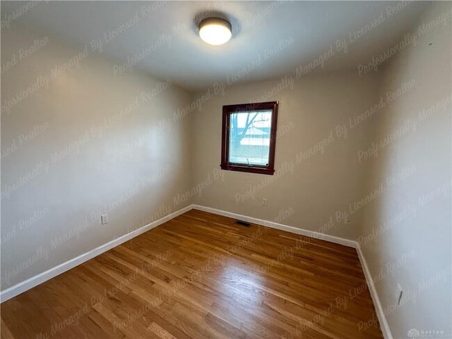 Building Photo - 217 Wolf Ave