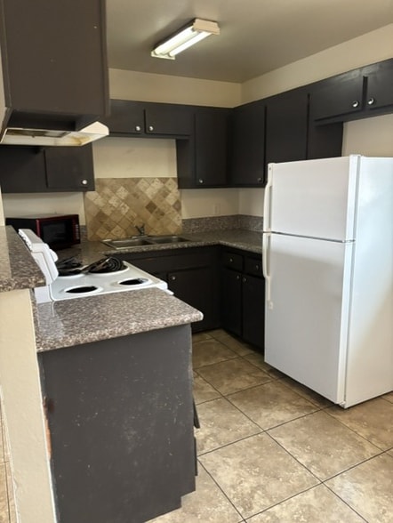 Building Photo - 1532 Cobb Ln