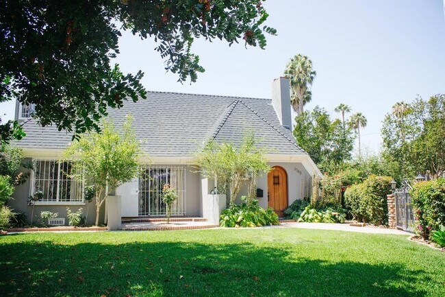 Building Photo - 6148 Afton Pl