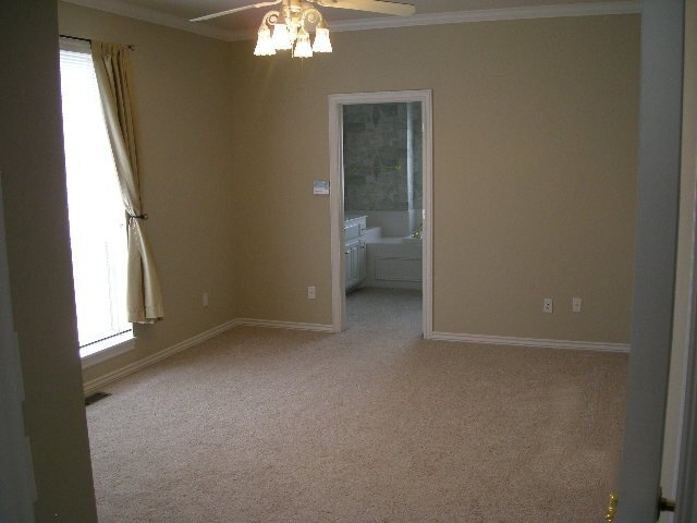 Building Photo - 219 Boulevard Du Lac