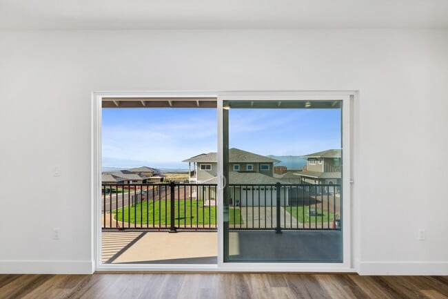 Building Photo - 22 Maiaku St