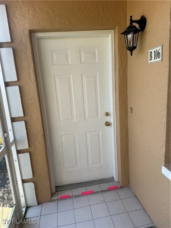 Building Photo - 1950 W Crown Pointe Blvd