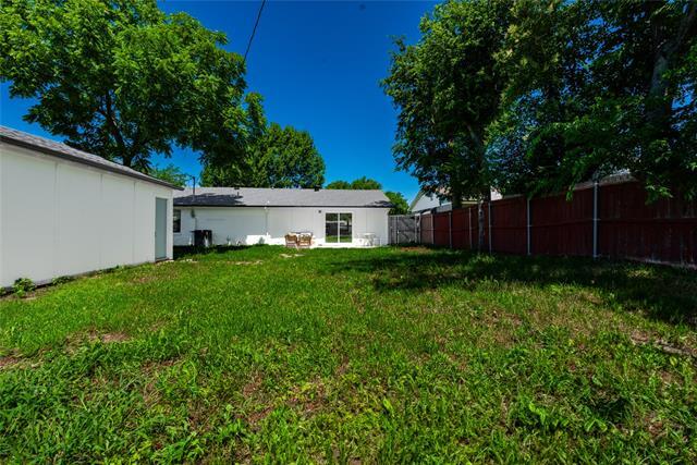 Building Photo - 3704 Strayhorn Dr