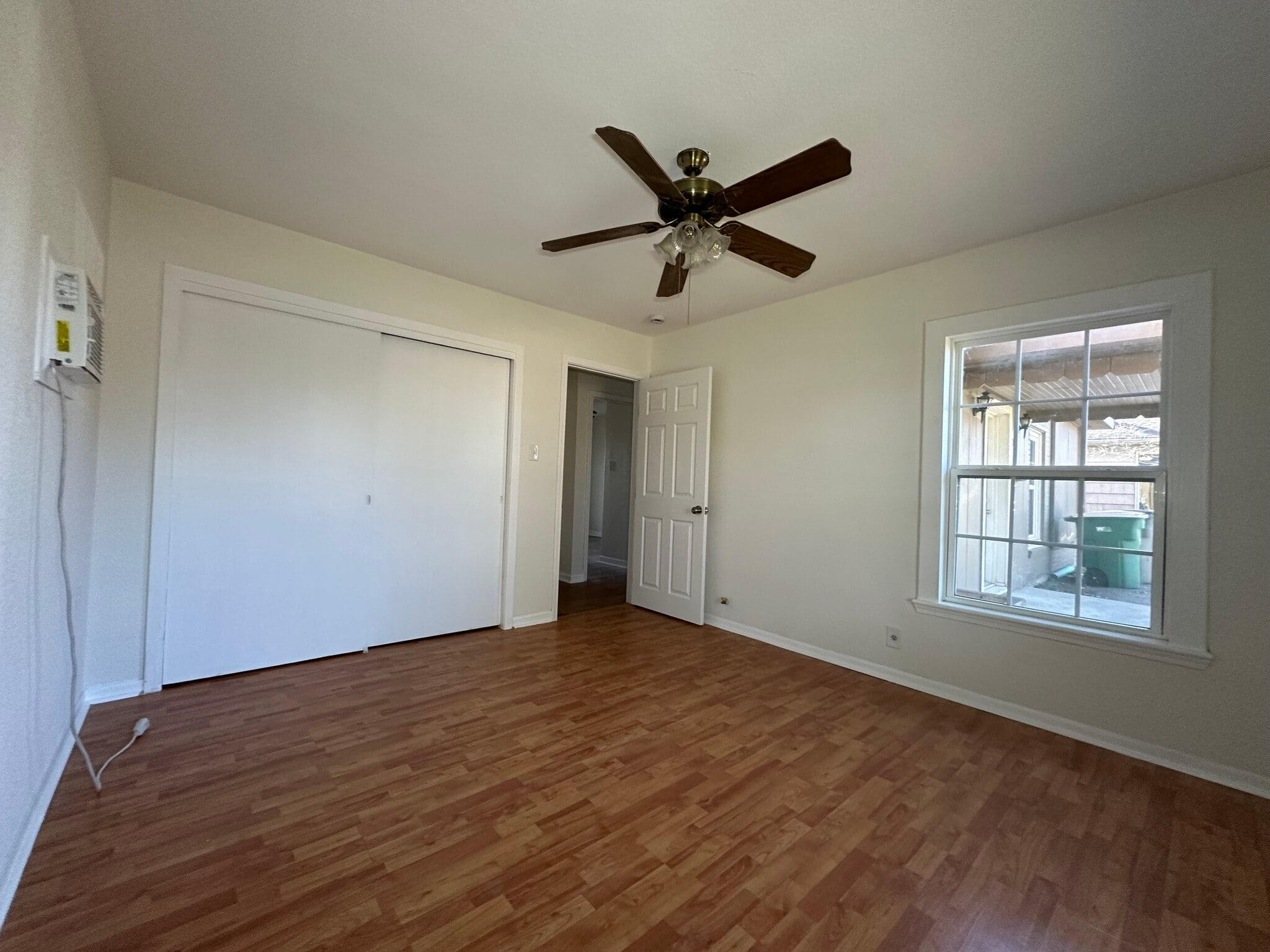 Building Photo - 1709 Navidad St