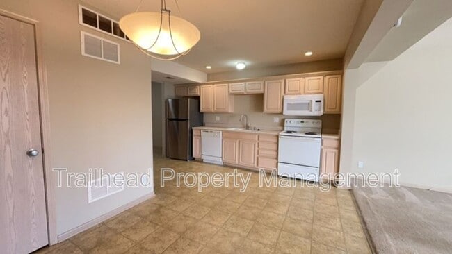 Building Photo - 4419 NE 83rd St