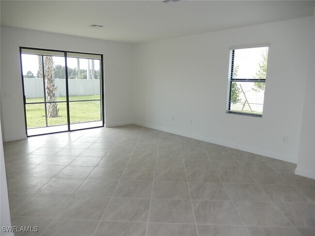 Building Photo - 14205 Pine Lodge Ln