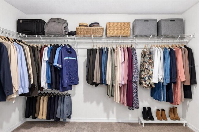 Building Photo - 15217 Zircon Red Dr