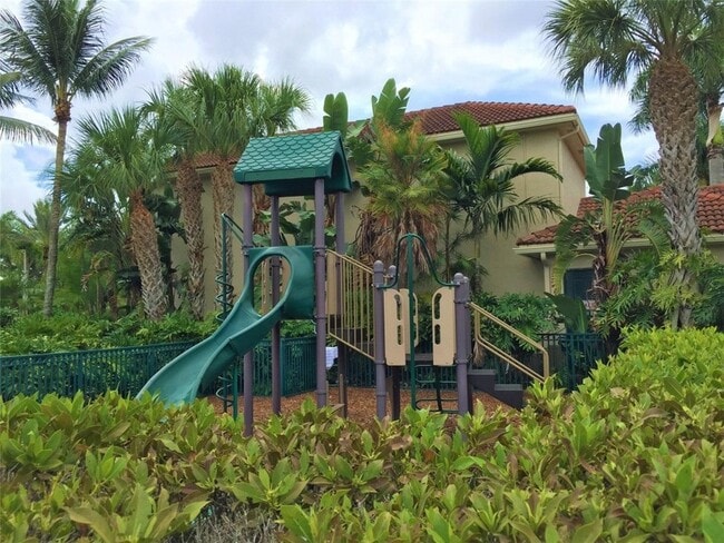 Building Photo - 15065 Michelangelo Blvd