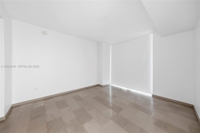 Building Photo - 88 SW 7th St