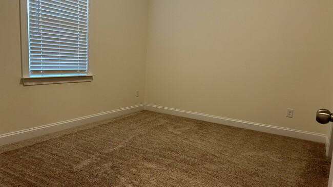 Building Photo - 3013 Haley Cir
