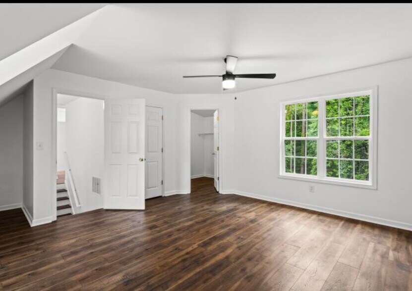 Building Photo - 1320 Country Acres Ln