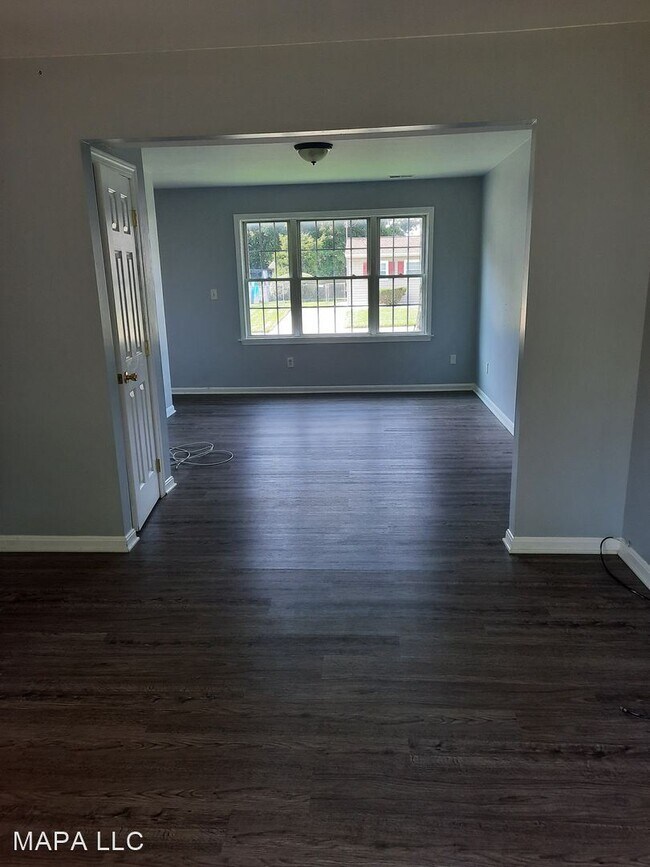 Building Photo - 3 br, 2.5 bath House - 420 Dorsey