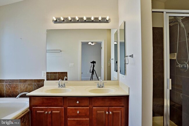 Building Photo - 5263 Prairie Willow Way