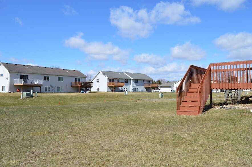 Building Photo - 1121 Union Rd