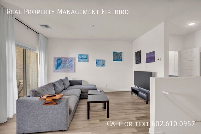 Building Photo - 2272 W Harmont Dr