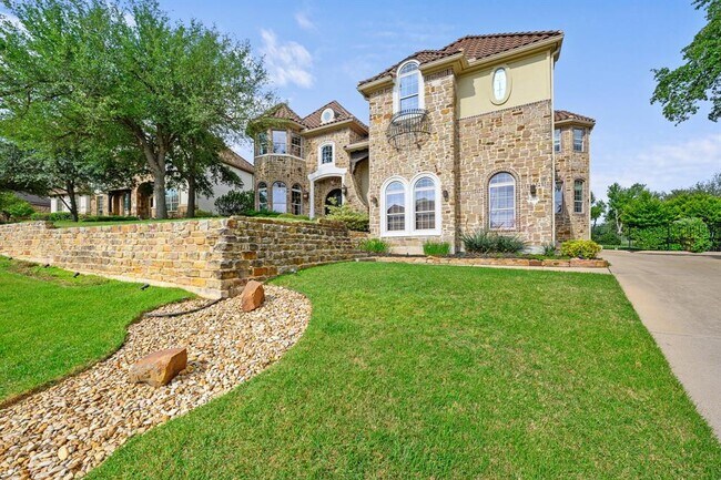 Building Photo - 4008 Sugarloaf Dr