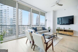 Building Photo - 1080 Peachtree St NE