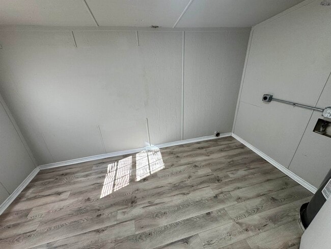 Building Photo - 1904 Grant St