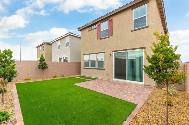 Building Photo - 3587 Mascali Ave