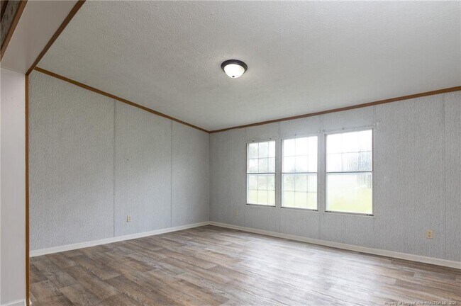 Building Photo - 102 Ironwood Rd