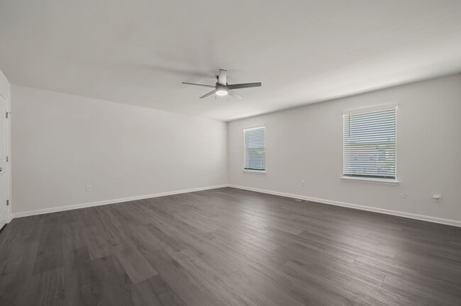 Building Photo - 387 Mardella Dr