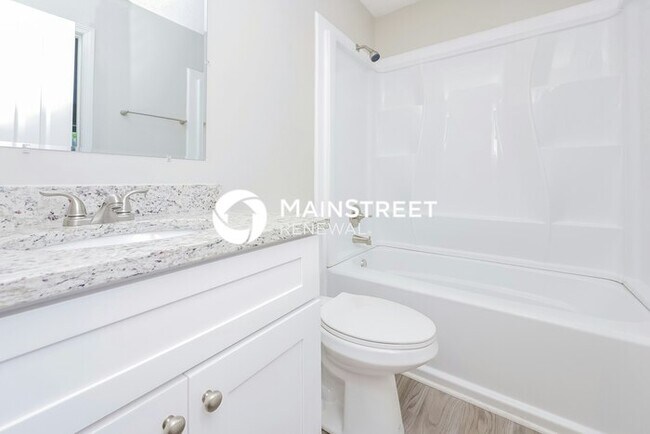 Building Photo - 4 Bedroom Pet-Friendly Home in Atlanta, GA with Main Street Renewal