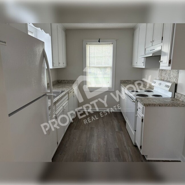 Building Photo - 212 N Thorne St