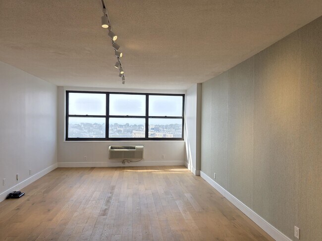 Building Photo - 7004 JFK Blvd E