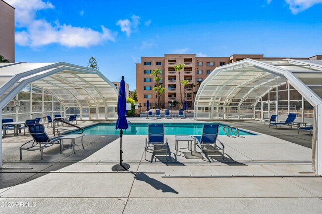 Building Photo - 7940 E Camelback Rd