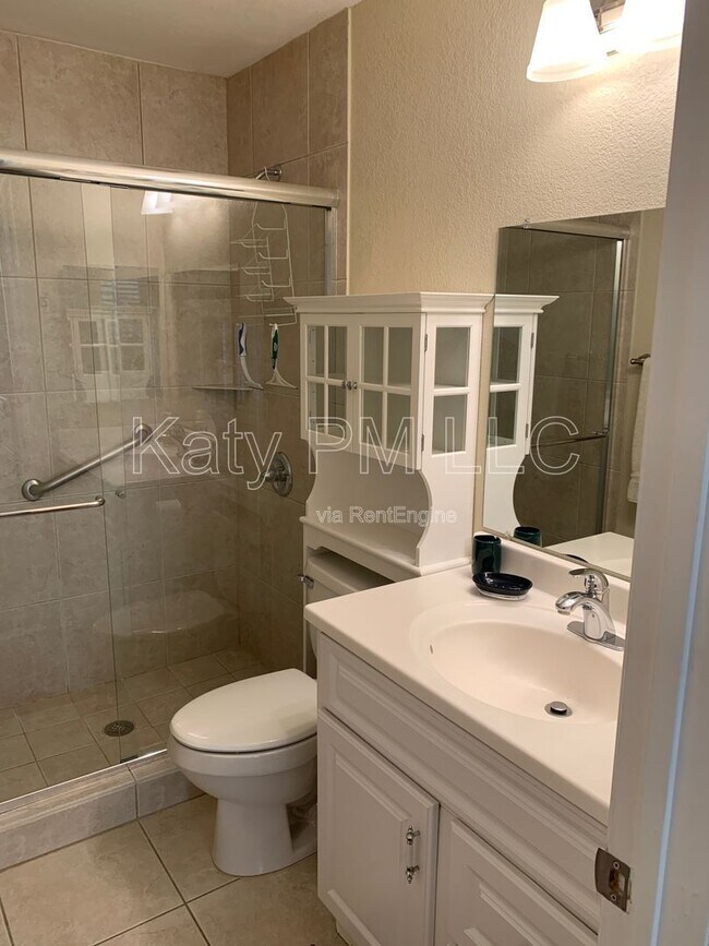 Building Photo - 9708 E Vía Linda