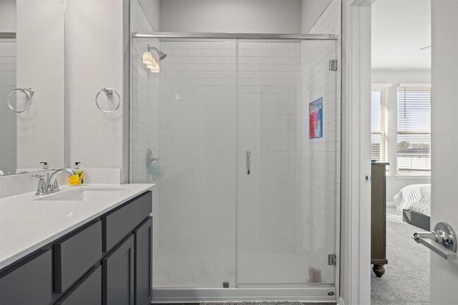 Building Photo - 1020 Vista View Dr