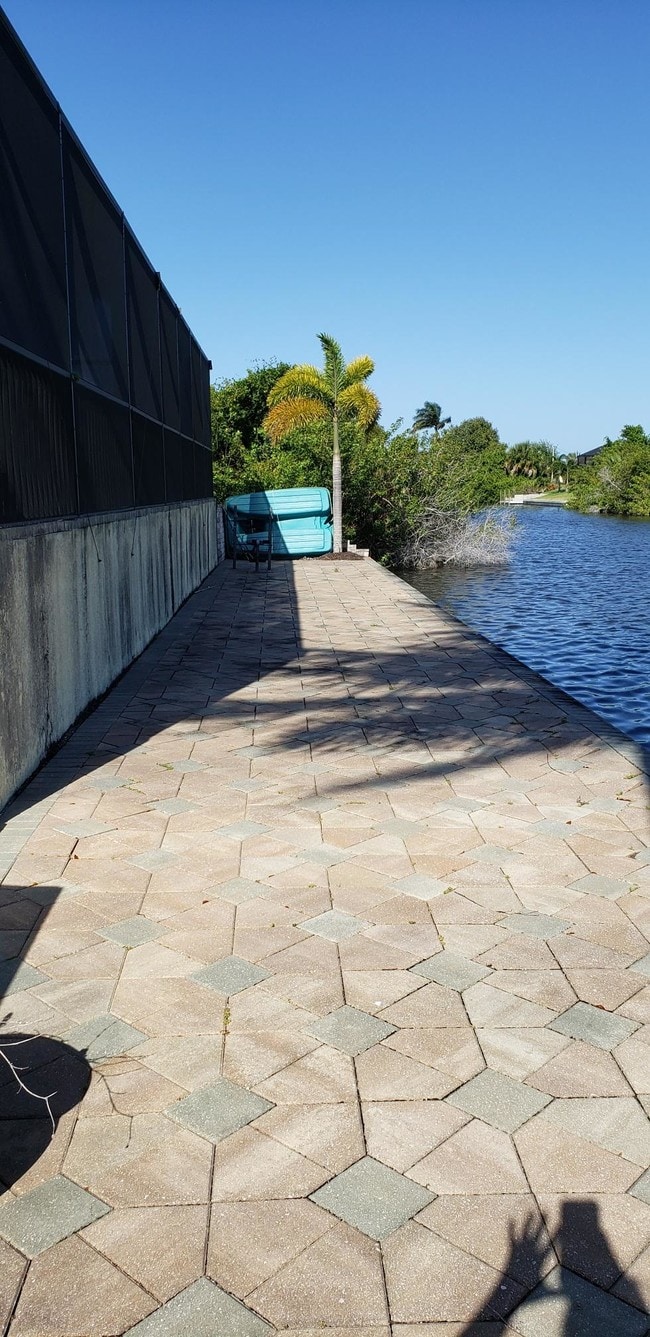 Building Photo - 2619 NW 1st St