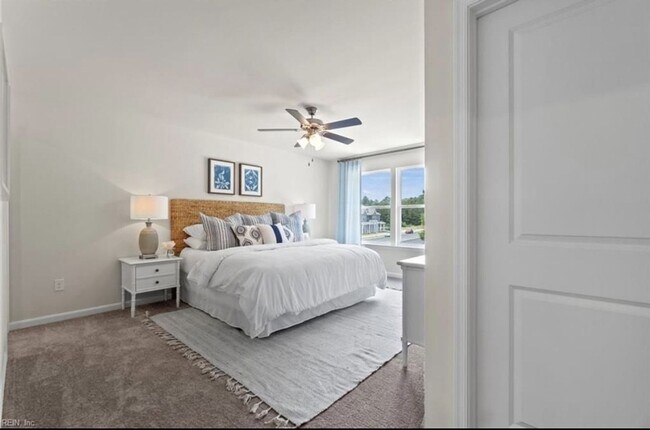 Building Photo - 1568 Independence Blvd