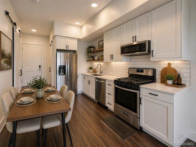 Building Photo - 2876 W 53rd Ave