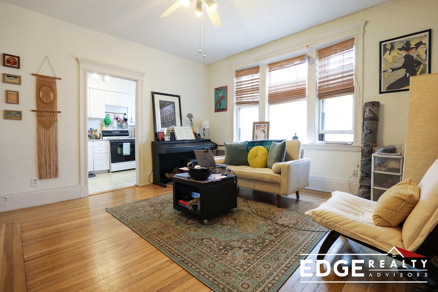 Building Photo - 9 Braemore Rd