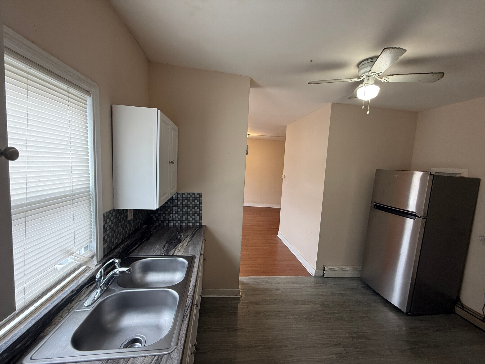 Building Photo - 254 Grafton St