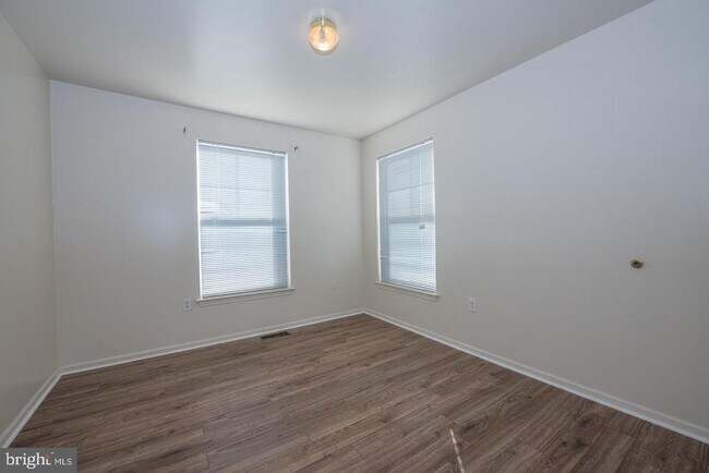 Building Photo - 759 N 44th St