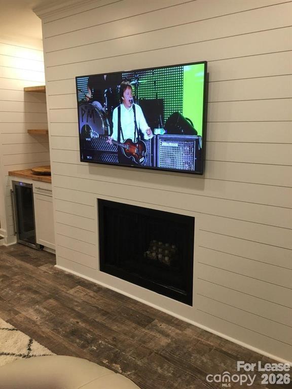 Building Photo - 646 Portside Dr