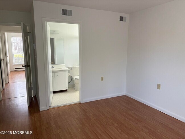 Building Photo - 21 Newbury Row