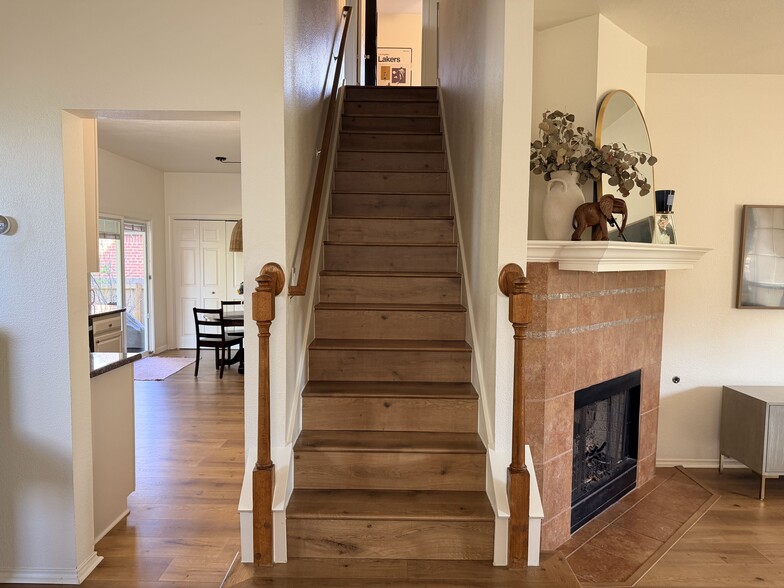 Building Photo - 8516 Hillrock Dr