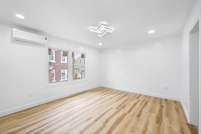Building Photo - 1 Sisson Ct