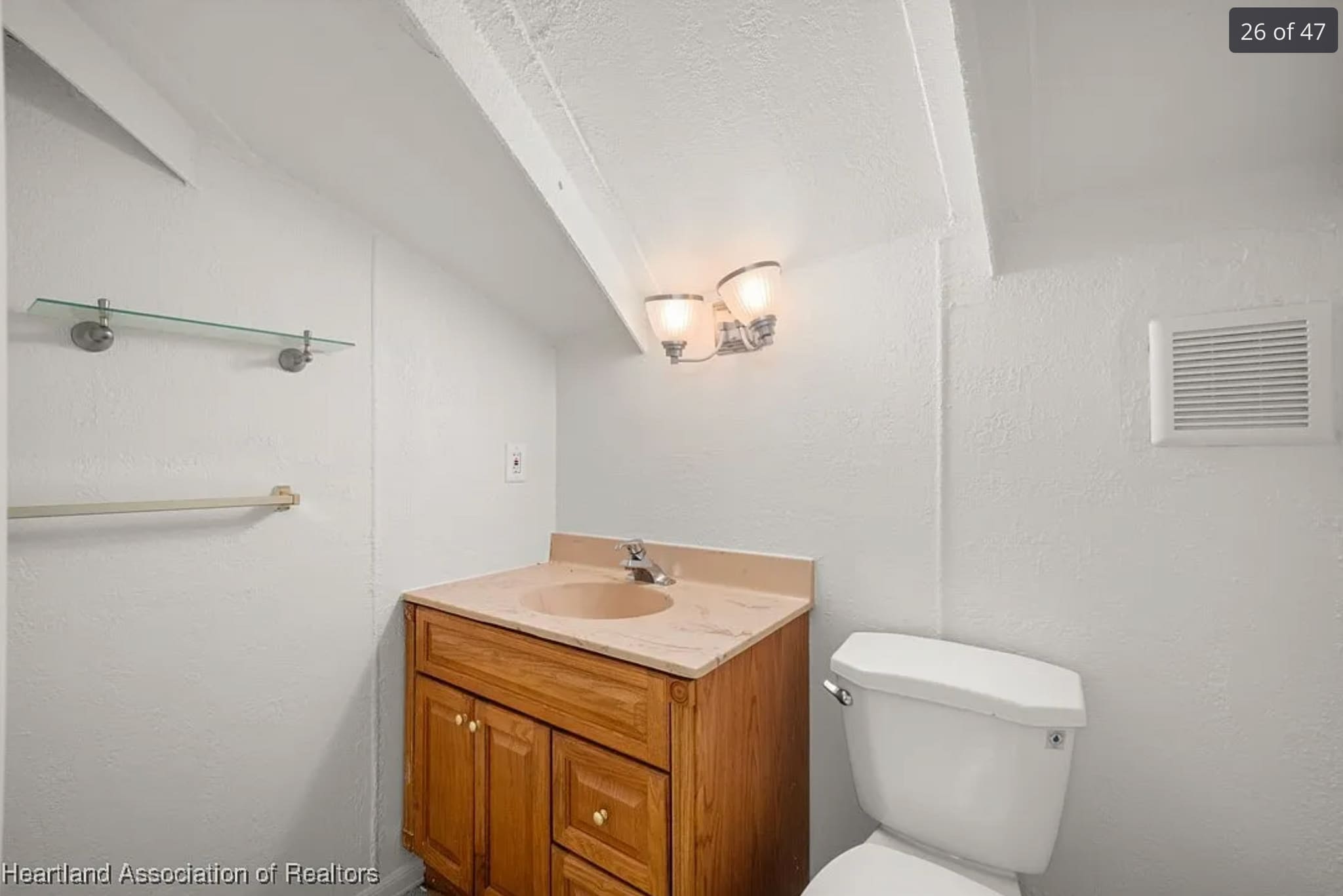 Half Bathroom - 201 Rachard Blvd