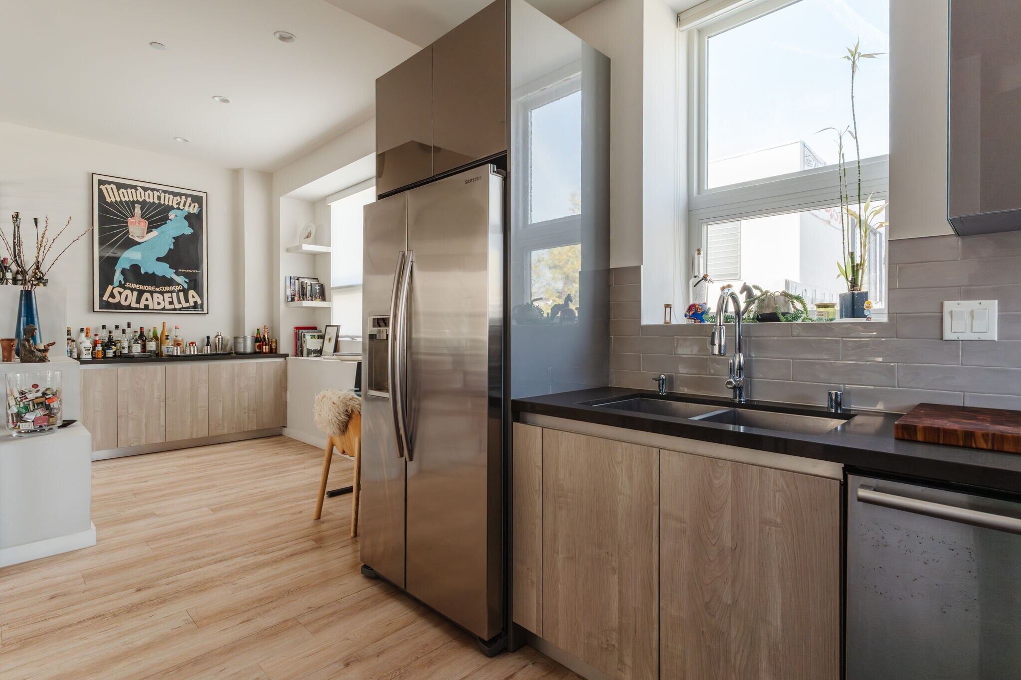 Building Photo - 6072 Pickford St