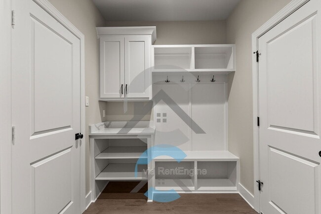 Building Photo - 3512 Logan Ridge Dr