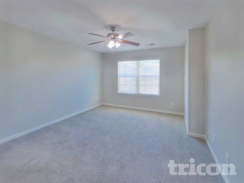 Building Photo - 356 Dawsons Park Dr