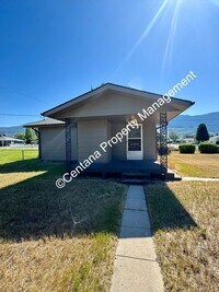 Building Photo - 1 Bed 1 Bath Located in the Flats